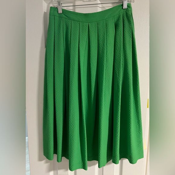 TOPSHOP green midi-Pleated skirt, size 6 - Picture 1 of 3